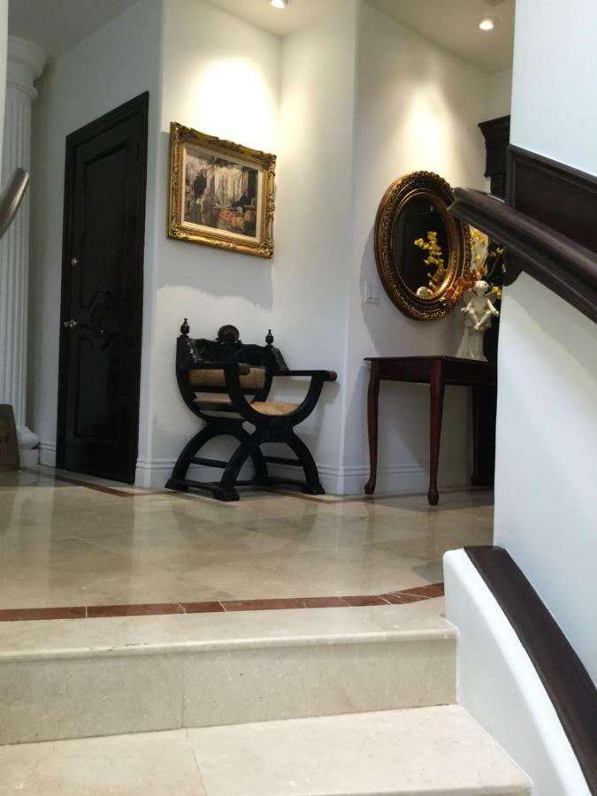 לוס אנג'לס Entire Second Flr - Santa Monica Luxury Roman Villa מראה חיצוני תמונה